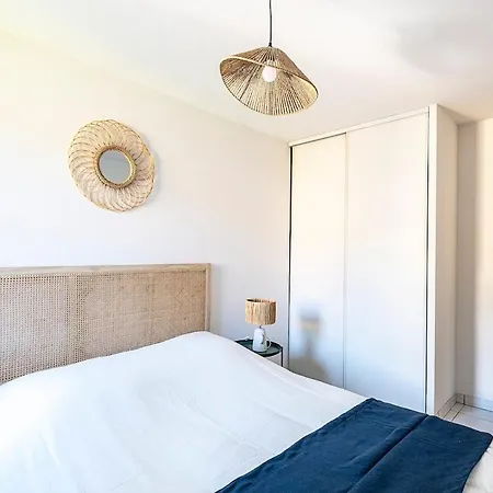 Апартаменти Asteria Мантон